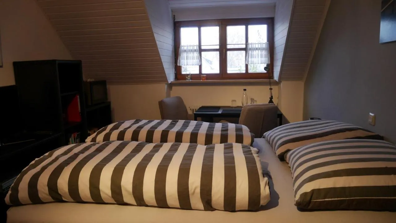 Ruhiges Zimmer Naehe Nuernberg Messe Mit Wallbox