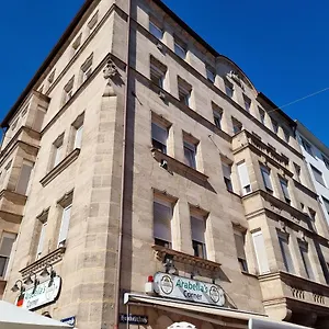 B&r In Aufsessplatz Apartment