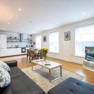 https://grafton-street-district-apartments.dublin-hotelsweb.com